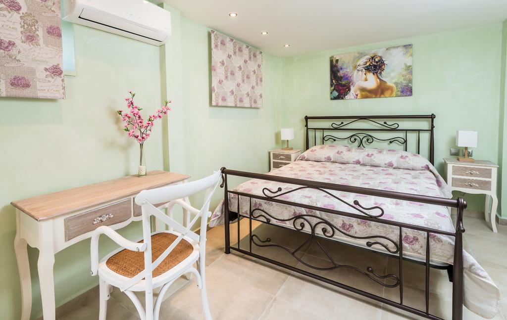 Villa Callisto- Elegant Restored Villa With Pool Yírion المظهر الخارجي الصورة